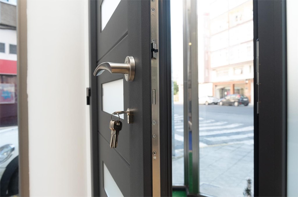 Puertas de PVC: durabilidad y diseño