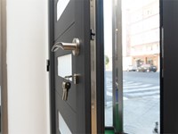 Puertas de PVC: durabilidad y diseño